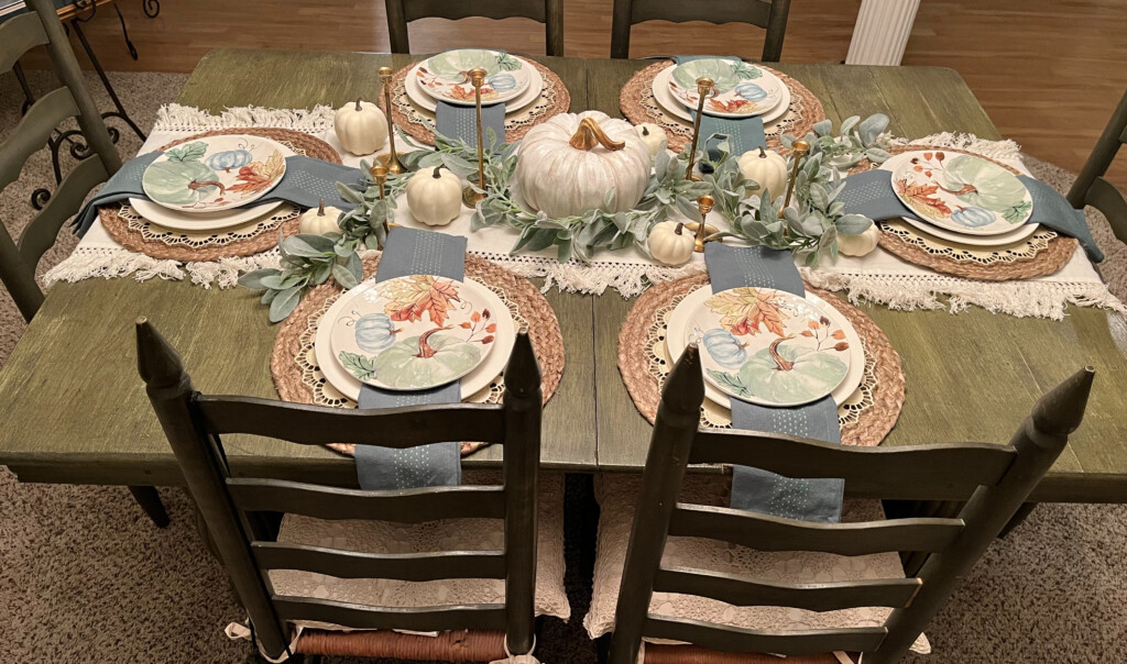 Thanksgiving Table on a Budget