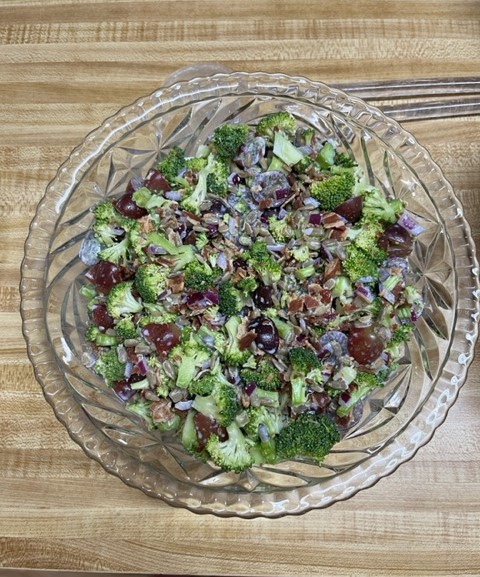 Church ladies' favorite potluck recipes Broccoli Salad